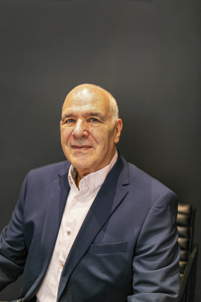 Neil Landau